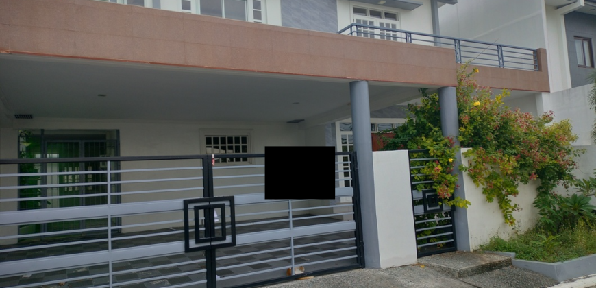 House And Lot For Sale In BF Homes Paranaque