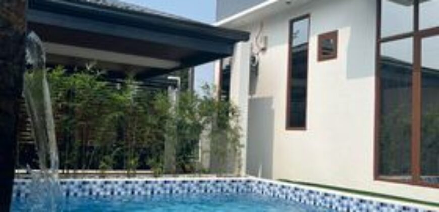 Luxurious 2-Storey House and Lot with 25sqm Swimming Pool in Lipa City