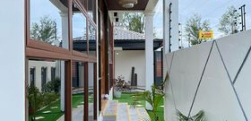 Luxurious 2-Storey House and Lot with 25sqm Swimming Pool in Lipa City