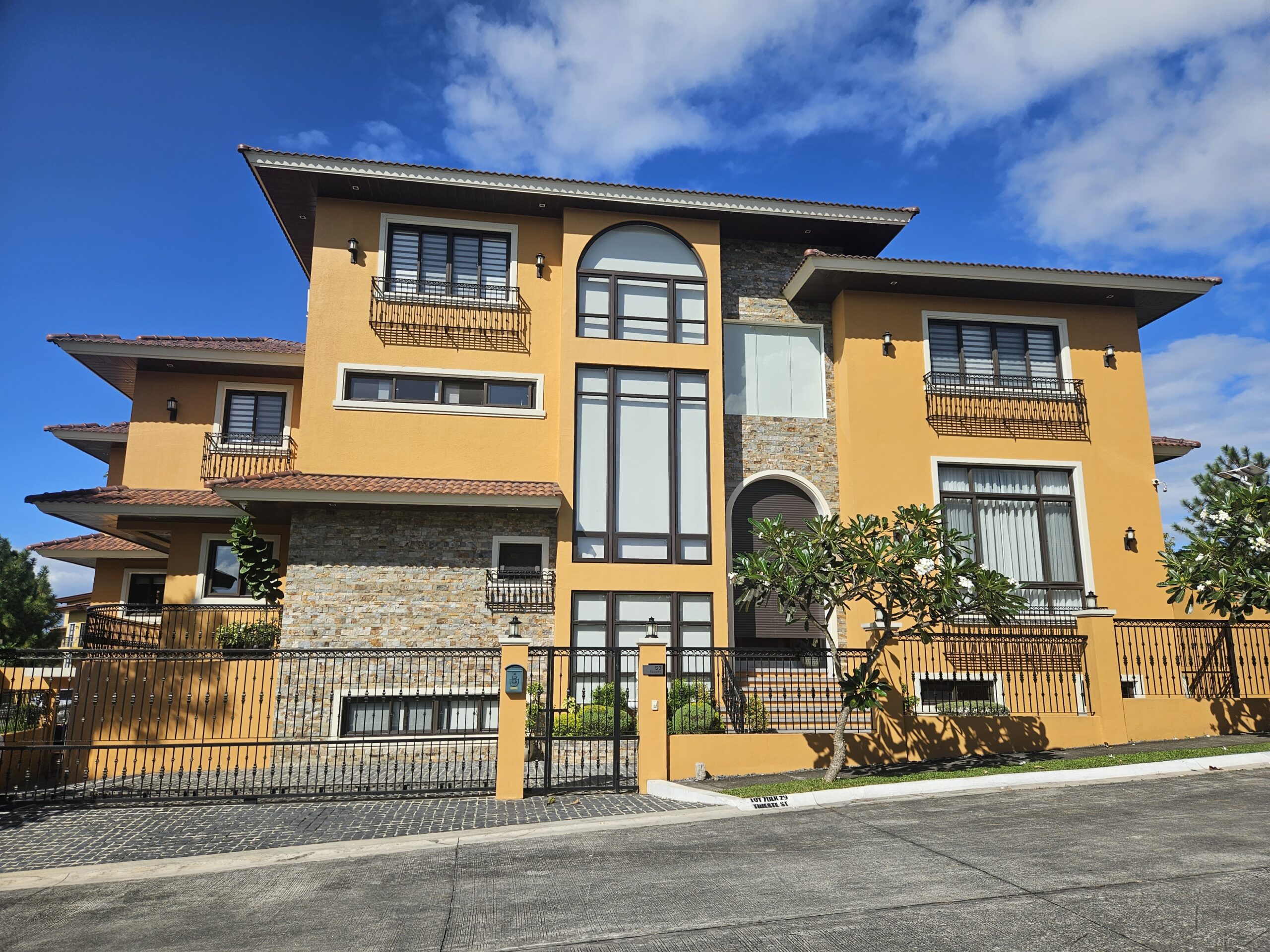 Magnificent Mansion with Pool and 10-Car Garage in Exclusive Las Pinas Estate