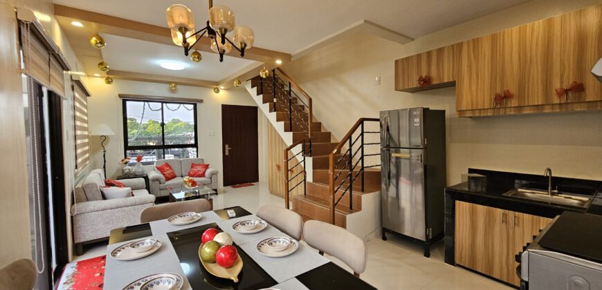 PreSelling Townhouses only 15% DP and payable in 2 Years.