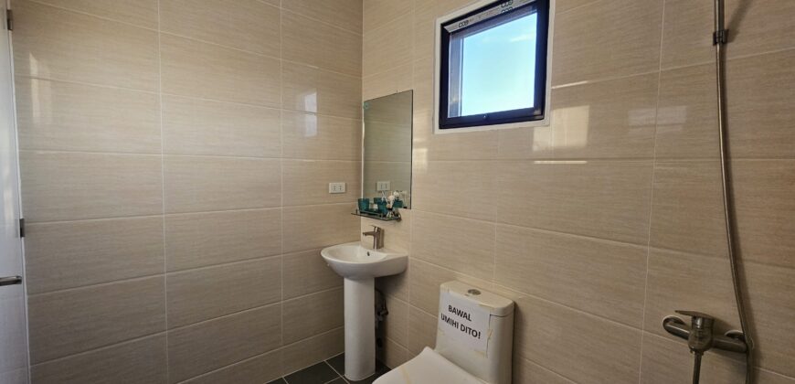 PreSelling Townhouses only 15% DP and payable in 2 Years.