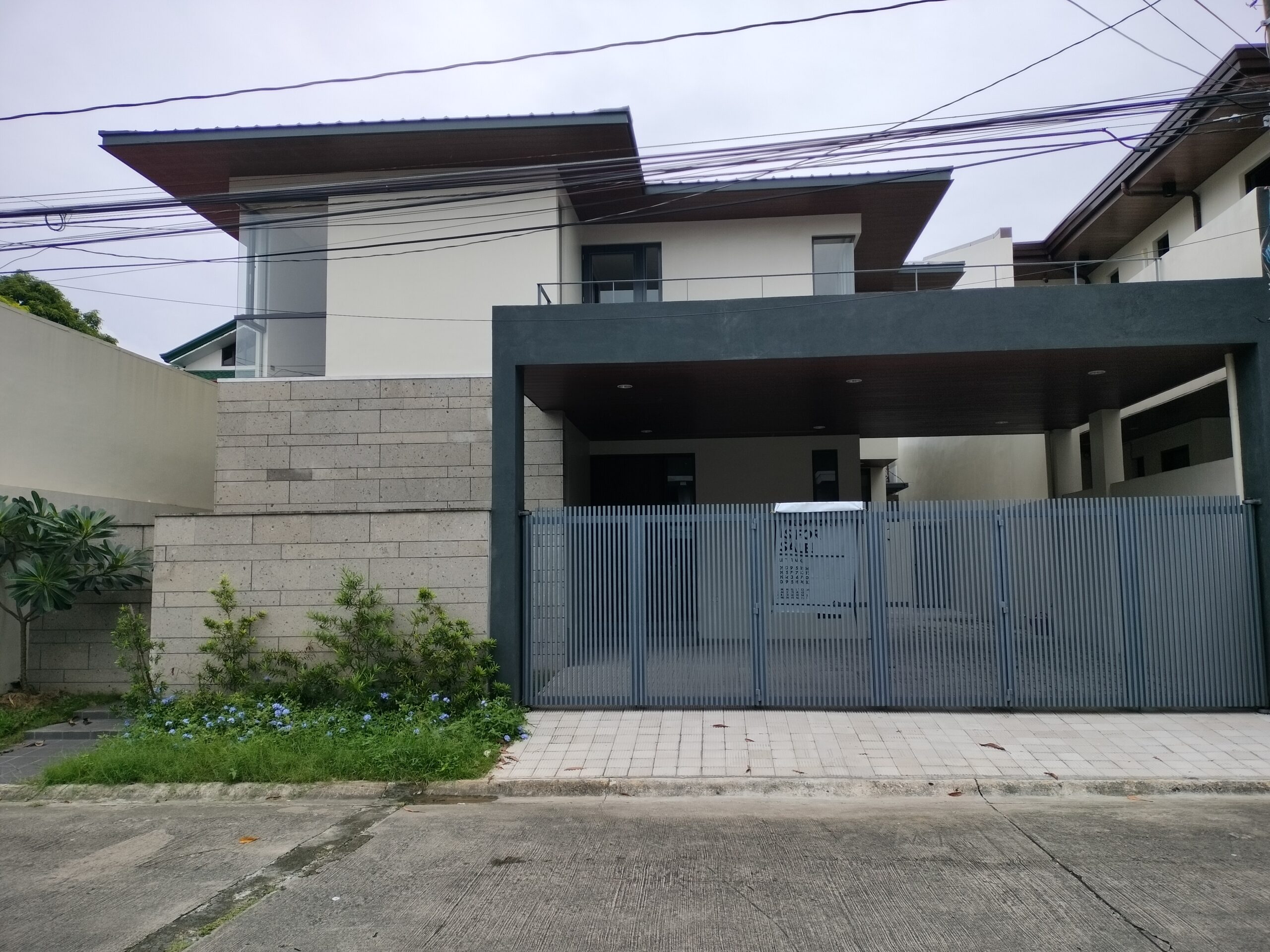 House and Lot for Sale in BF Homes Paranaque