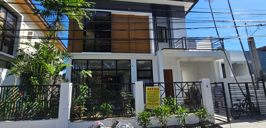 House And Lot For Sale In BF Homes Paranaque