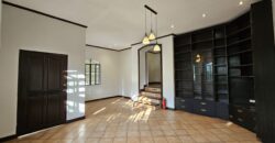 Sale or Rent: Duplex with Jacuzzi in Merville Paranaque