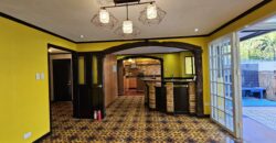 Sale or Rent: Duplex with Jacuzzi in Merville Paranaque