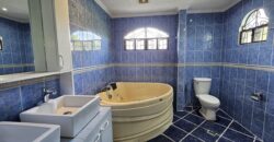 Sale or Rent: Duplex with Jacuzzi in Merville Paranaque