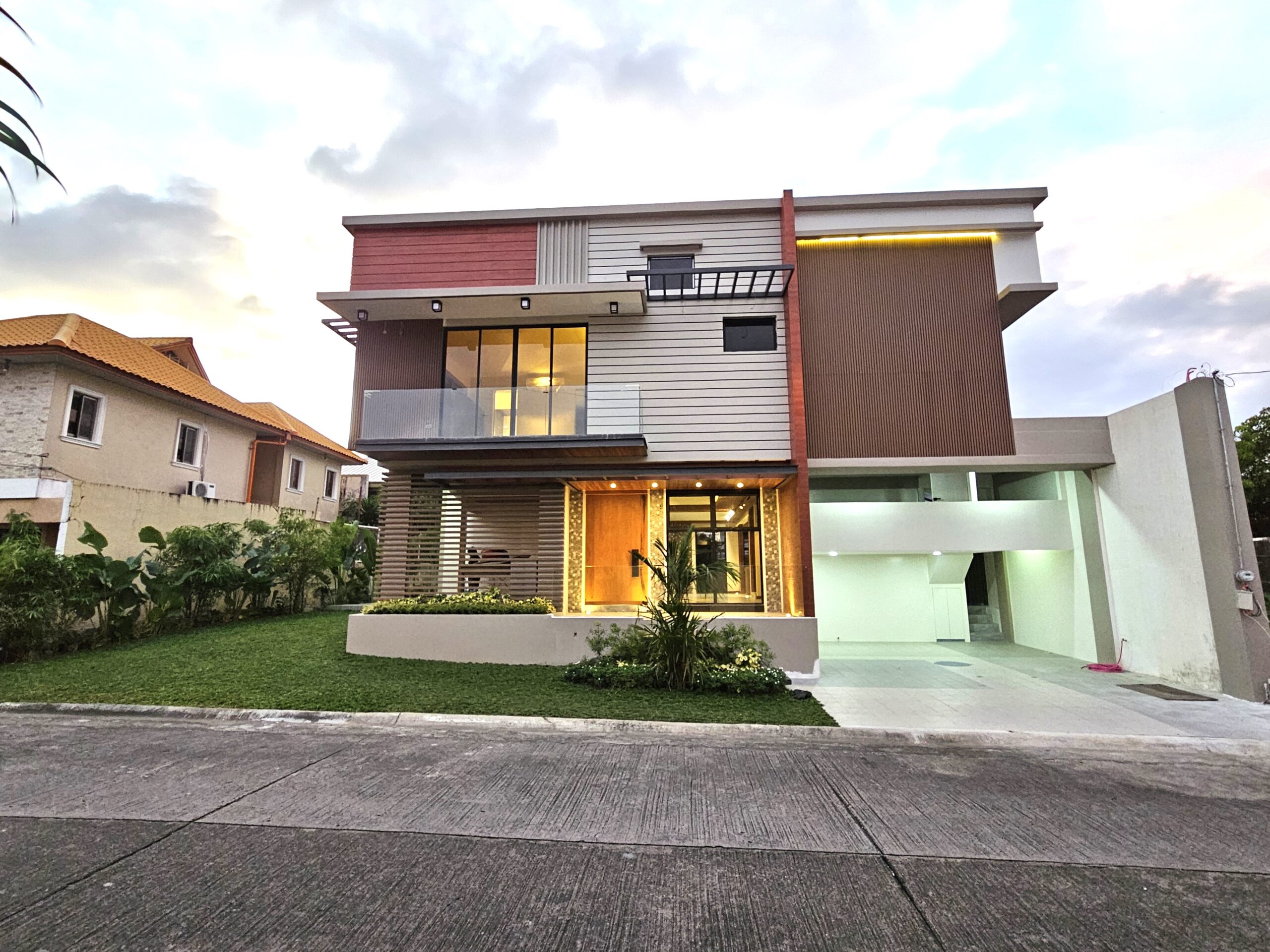Your Private Oasis: Stunning Modern Home with Pool in BF Homes Paranaque