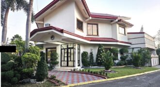 Timeless Corner Classic House For Sale in BF Homes Las Pinas