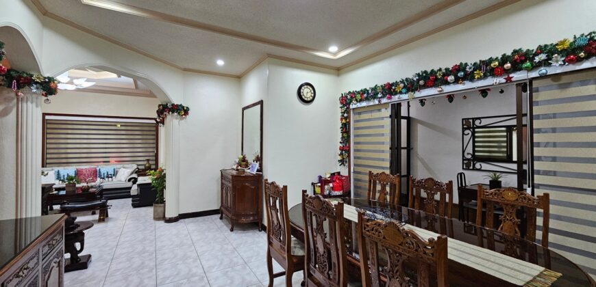 Timeless Corner Classic House For Sale in BF Homes Las Pinas
