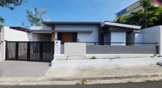 Fully Renovated Bungalow House And Lot For Sale In Las Pinas