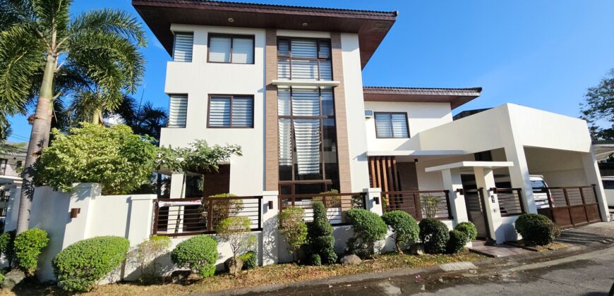 Fully Furnished Modern House and Lot For Sale In BF Homes Paranaque