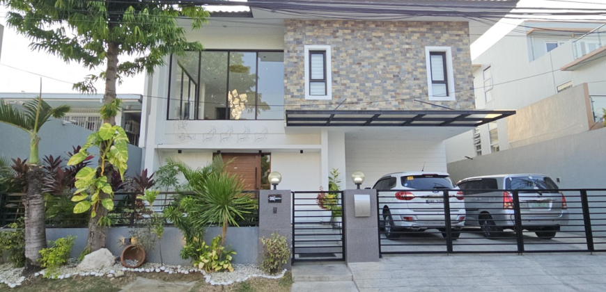 Fully Furnished Comfy Home in BF Paranaque