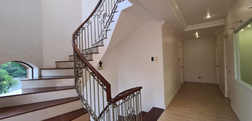 For SALE or For RENT: 3-Story Corner House In BF Paranaque