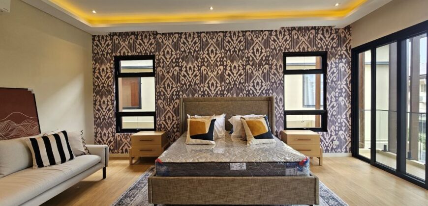 High-End Modern House in BF Homes, Paranaque