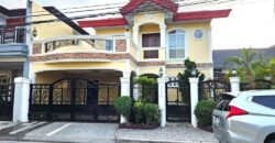 3 Storey Classic Sytle House in Citadella Executive Village Las Pinas
