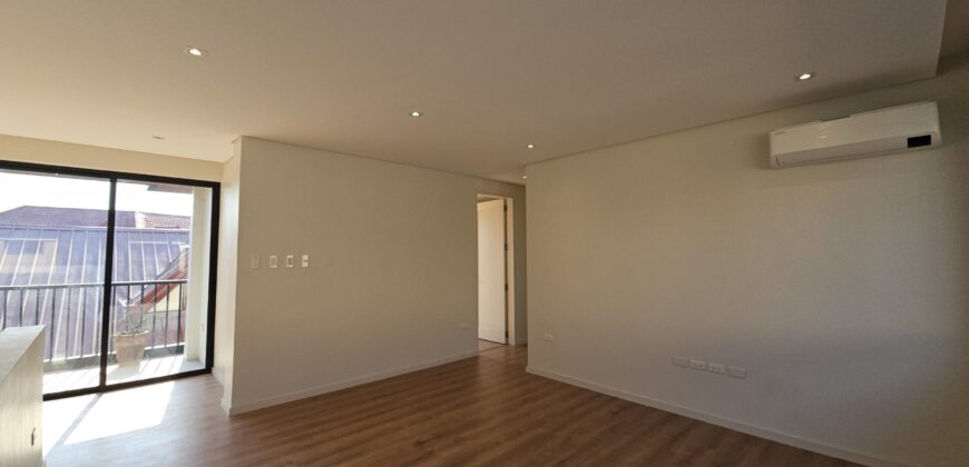 Brand New House in BF Resort Las Pinas, Embracing Cutting-Edge Modernity