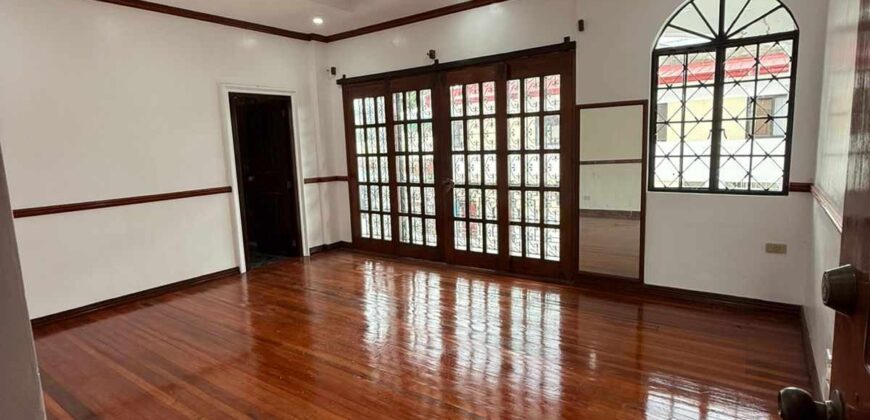 Two Storey House for Sale in BF Homes, Paranaque