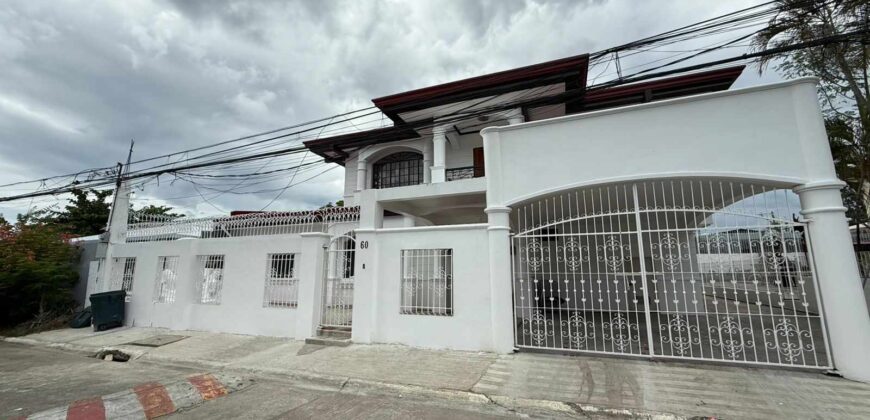 Two Storey House for Sale in BF Homes, Paranaque