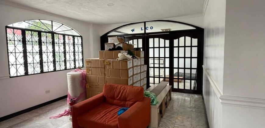 Two Storey House for Sale in BF Homes, Paranaque