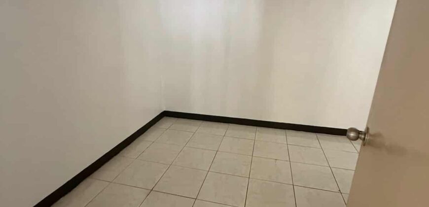 Corner House and Lot for Sale in BF Homes, Las Pinas
