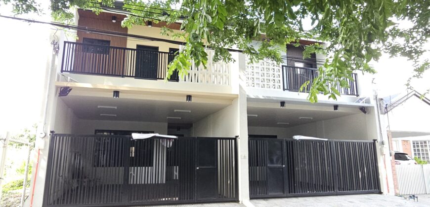 Duplex For Sale in BF Resort, Las Pinas