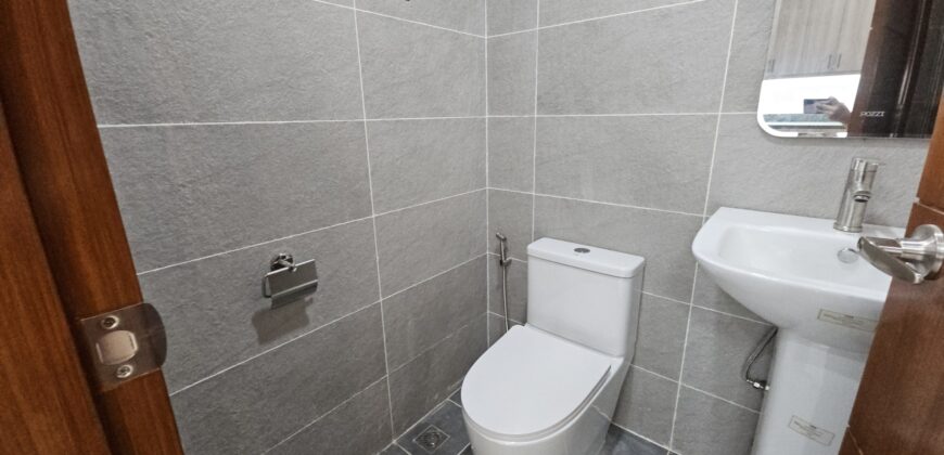 Duplex For Sale in BF Resort, Las Pinas