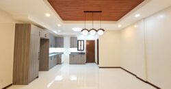 Duplex For Sale in BF Resort, Las Pinas