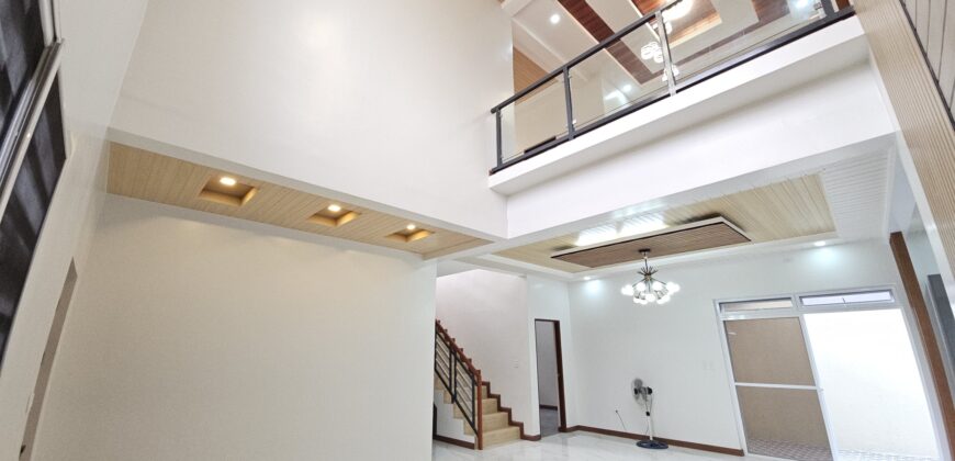 Corner Brandnew House in BF Resort, Las pinas