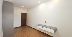 Duplex For Sale in BF Resort, Las Pinas