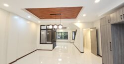 Duplex For Sale in BF Resort, Las Pinas