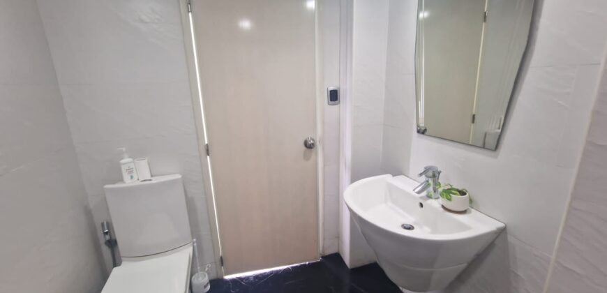 Fully Furnished House with Swimming Pool in BF Homes Paranaque