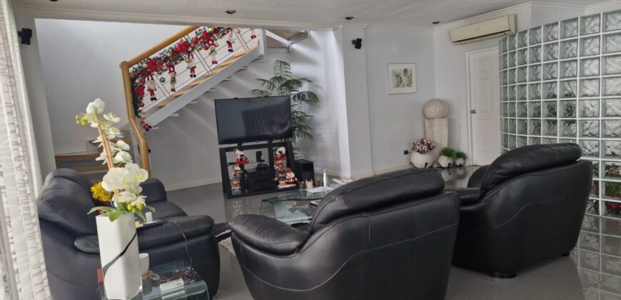 Fully Furnished House with Swimming Pool in BF Homes Paranaque