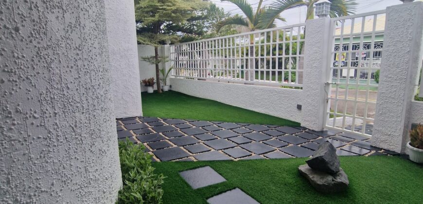 Fully Furnished House with Swimming Pool in BF Homes Paranaque
