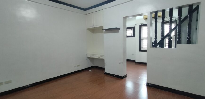 House For Rent in BF Homes, Las Pinas