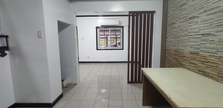 House For Rent in BF Homes, Las Pinas