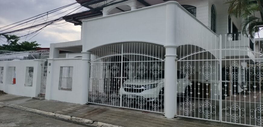 Two Storey House for Sale in BF Homes, Paranaque