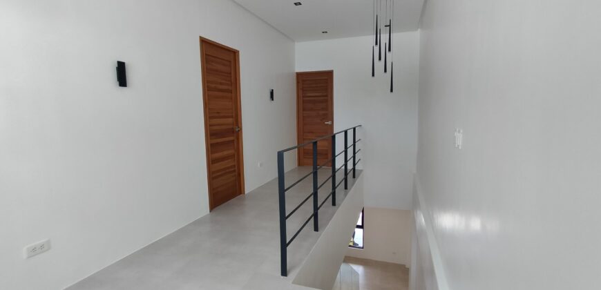 Brandnew Townhouse for Sale in BF Resort, Las Pinas