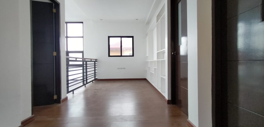 Brandnew House for Sale in BF Resort, Las Pinas