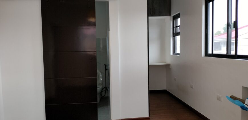 Brandnew House for Sale in BF Resort, Las Pinas