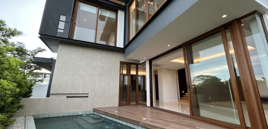 Brand new 3 Storey House with Swimming Pool in Alabang West