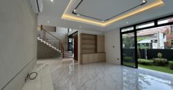 Brandnew House with Swimming Pool in BF Homes Paranaque