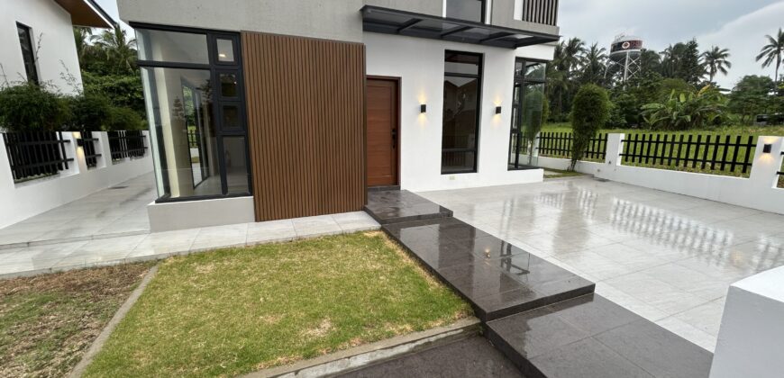 Best Investment! Tagaytay Brandnew 3 Level House. Reasonably Priced!