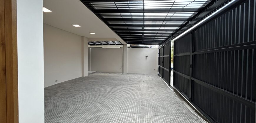 Brandnew House For Sale in BF Homes, Paranaque