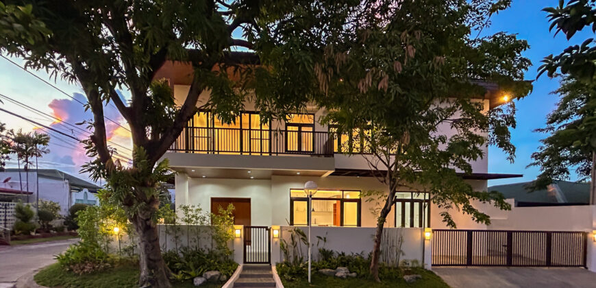 Corner Brand New House in BF Paranaque