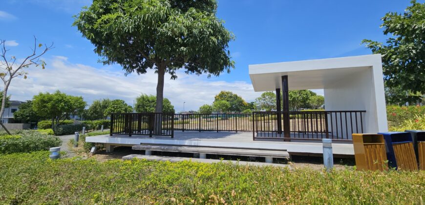 Prime Residential Lot For Sale in The Enclave Alabang. Facing East