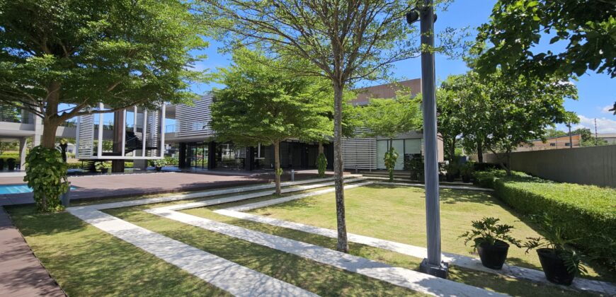 Prime Residential Lot For Sale in The Enclave Alabang. Facing East