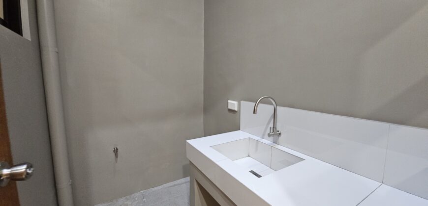 Affordable Elegance: Modern Townhouses For Sale in Gatchalian Subd. Las Pinas