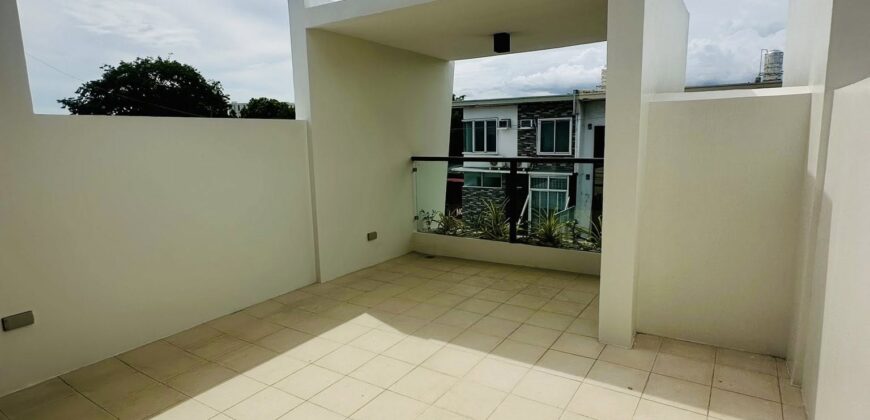 3 Storey Brandnew Townhouse in Las Pinas City