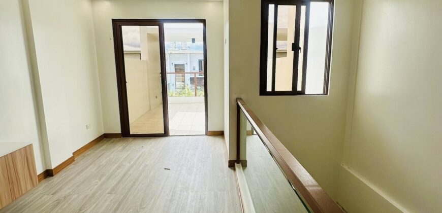 3 Storey Brandnew Townhouse in Las Pinas City